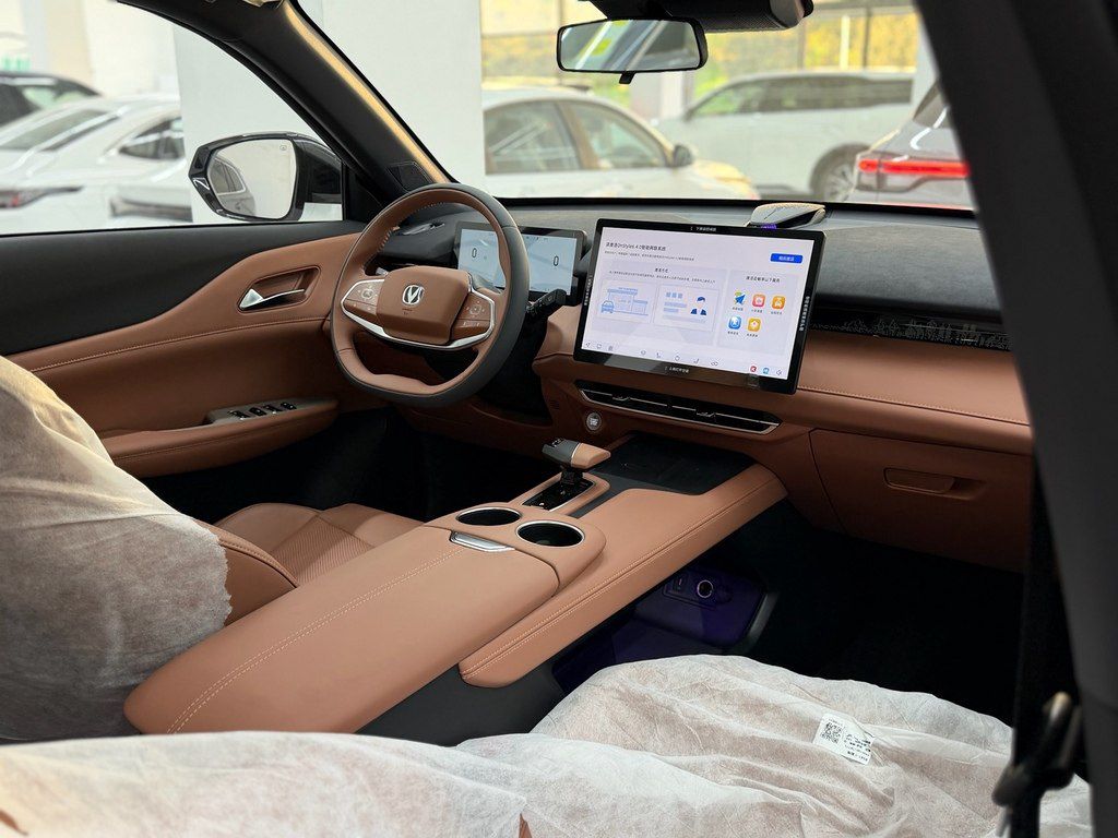 Changan Uni-Z, 1.5 L, 18.4 kWh, 2025 il, yeni — Avtomobillər, Bakı (6)