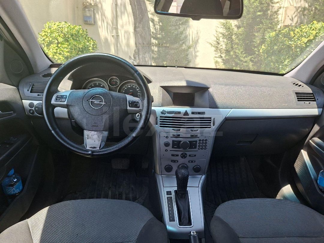 2009 Opel Astra, 1.8 L, 2009, 351,000 km — Avtomobillər, Bakı (5)