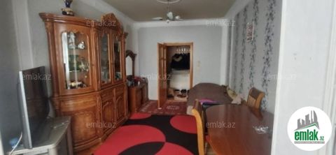 Satılır 2 otaqlı 70 m² köhnə tikili Əhmədli m