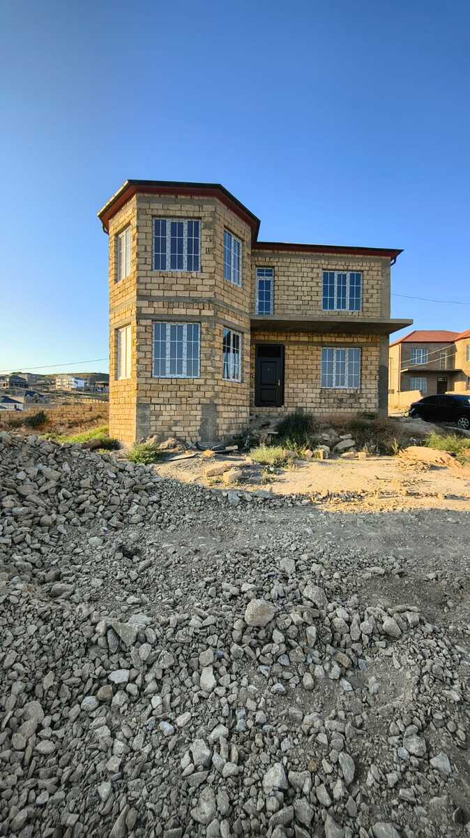 Satılır 4 otaqlı həyət evi/bağ evi 220 m² — Ev, villa, Bakı (2)