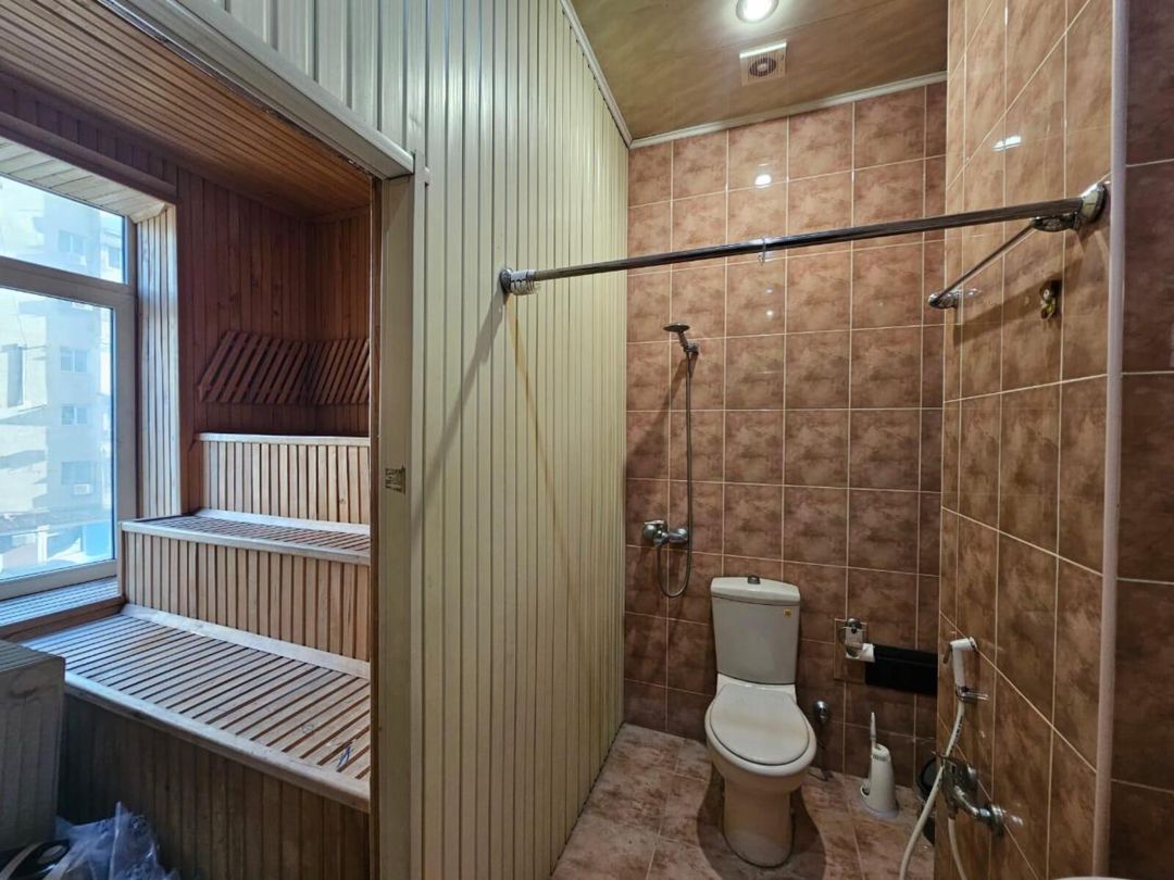 4-otaqlı yeni tikili kirayə verilir, Nizami m., 150 m² — Mənzil, Bakı (9)