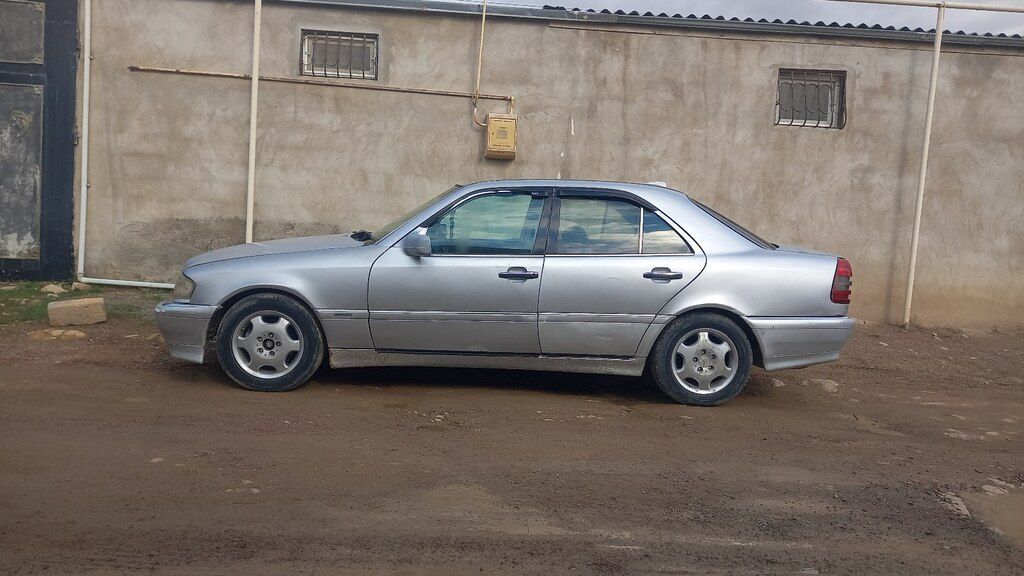 Mercedes C 200, 2.0 L, 1994 il, 630 796 km 90-ZG-159 — Avtomobillər, Bakı (3)