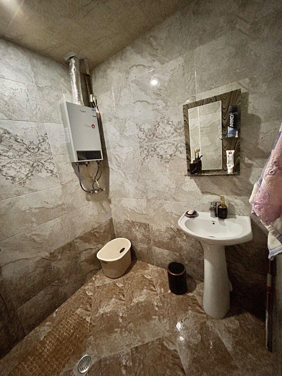 Satılır 2 otaqlı köhnə tikili 60 m² — Mənzil, Bakı (8)