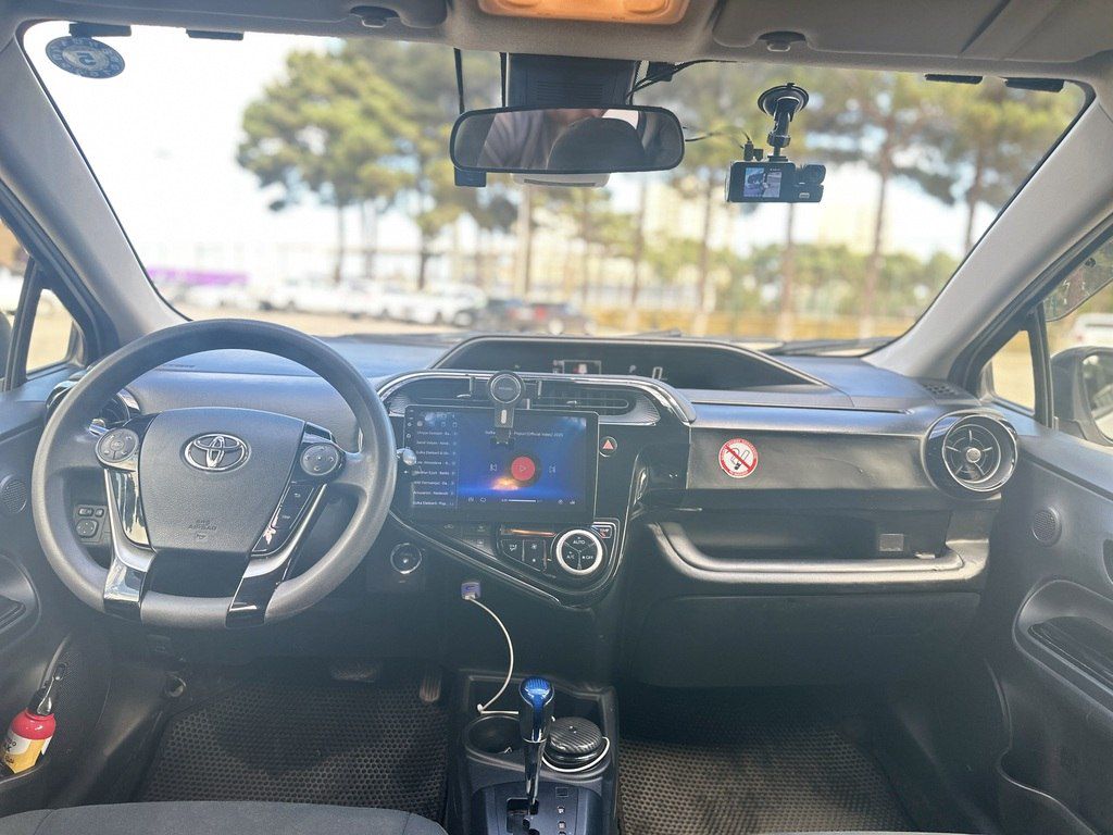 Toyota Aqua, 1.5 L, 0.87 kWh, 2019 il, 200 000 km — Avtomobillər, Sumqayıt (6)