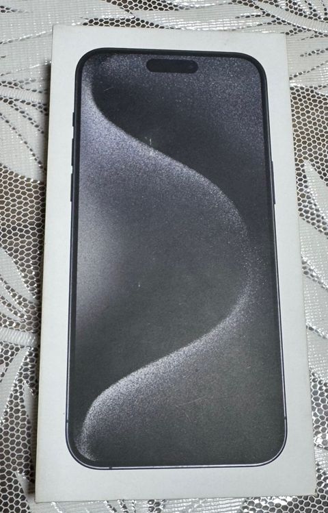 Apple iPhone 15 Pro Max Black Titanium 256GB/8GB — Bakı
