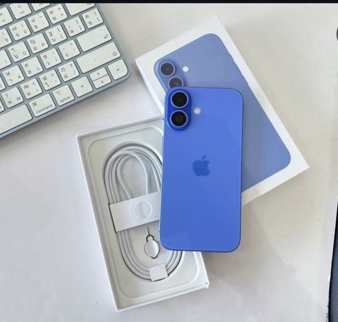 IPhone 16, 256 GB, Göy, Zəmanət, Simsiz şarj, Face ID — 1 199 ₼ · Digah · Apple iPhone IPhone 16, 256 GB, Göy, Zəmanət, Simsiz şarj, Face ID — Digah