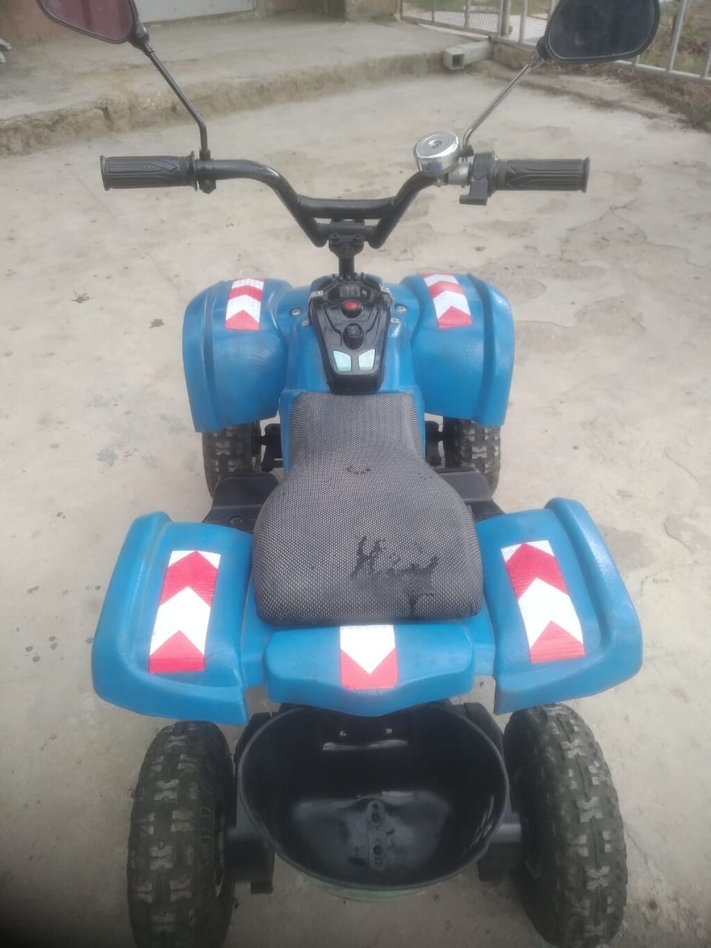 Uşaq elektrik ATV kvadrosikl – mavi rəng - Güc mənbəyi — Uşaq avtomobilləri, Bakı (3)