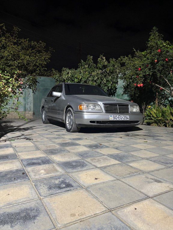 Mercedes C 250, 2.5 L, 1995 il, 420 000 km 90-EU-294 — Avtomobillər, Bakı