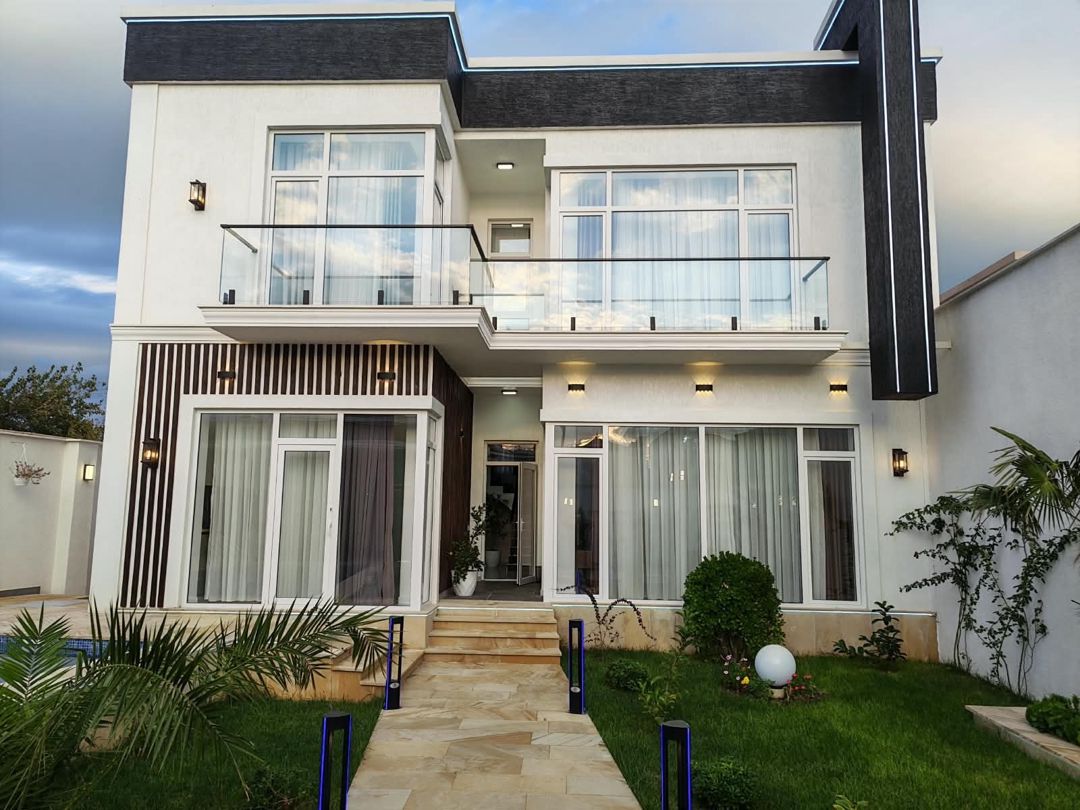 Satılır 4 otaqlı həyət evi/bağ evi 200 m² — Ev, villa, Bakı (2)