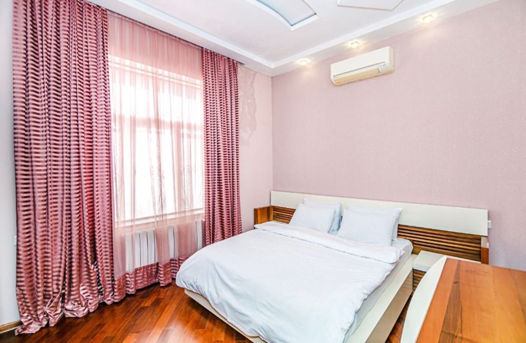 Satılır 7 otaqlı həyət evi/bağ evi 8 m² — Ev, villa, Bakı (11)