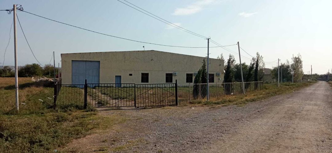 İcarəyə verilir obyekt 1200 m² — Əmlak, Yevlax (2)