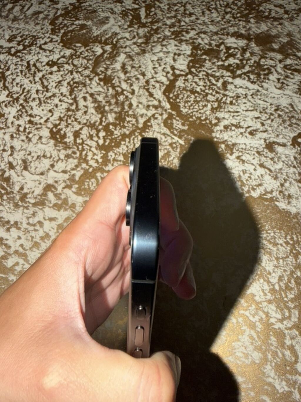 Qara, Simsiz şarj — Apple iPhone, Digah (4)