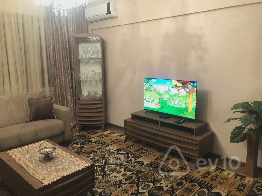 For rent: 3-room apartment (old building), 50 m² — Mənzil, Bakı (2)
