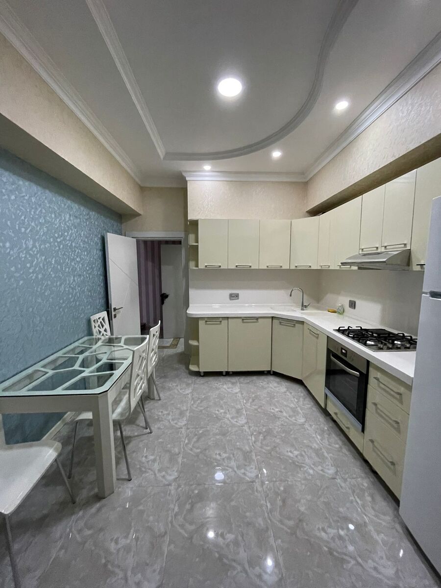 İcarəyə verilir 2 otaqlı yeni tikili 80 m² — Mənzil, Bakı (7)