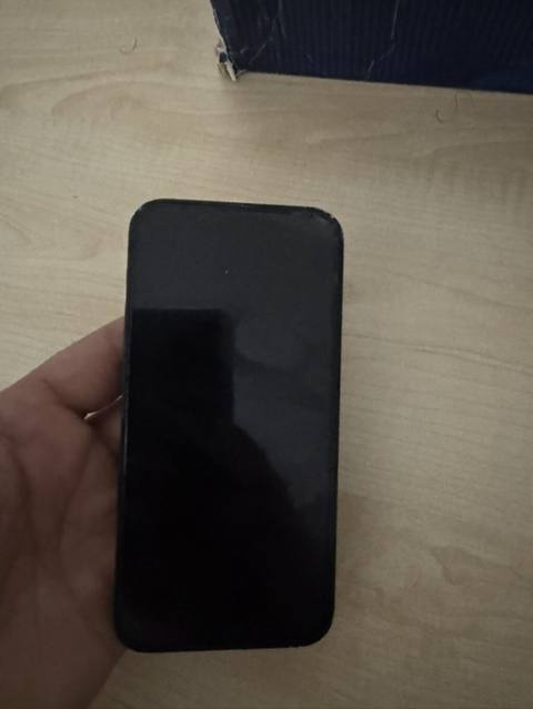 IPhone 13 mini, Qara — Digah