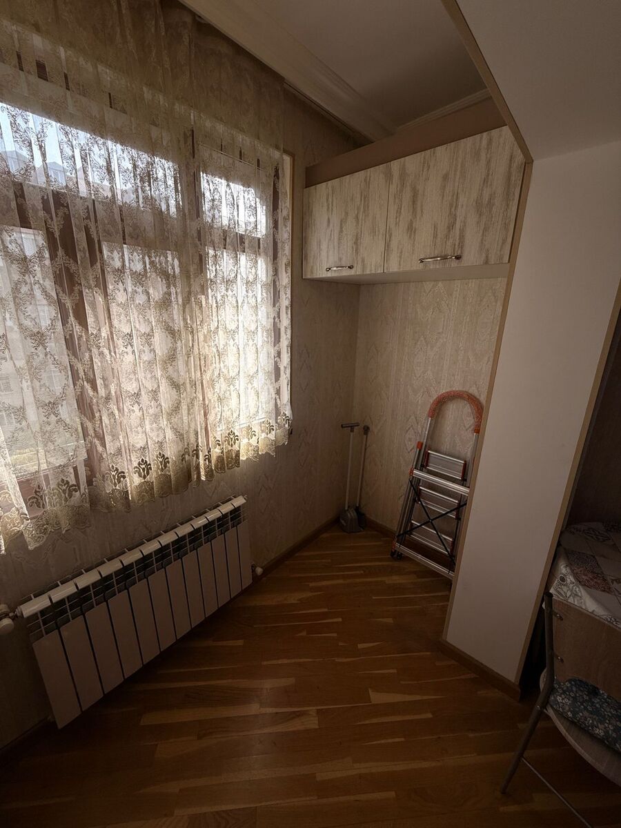 Satılır 2 otaqlı köhnə tikili 65 m² — Mənzil, Bakı (12)