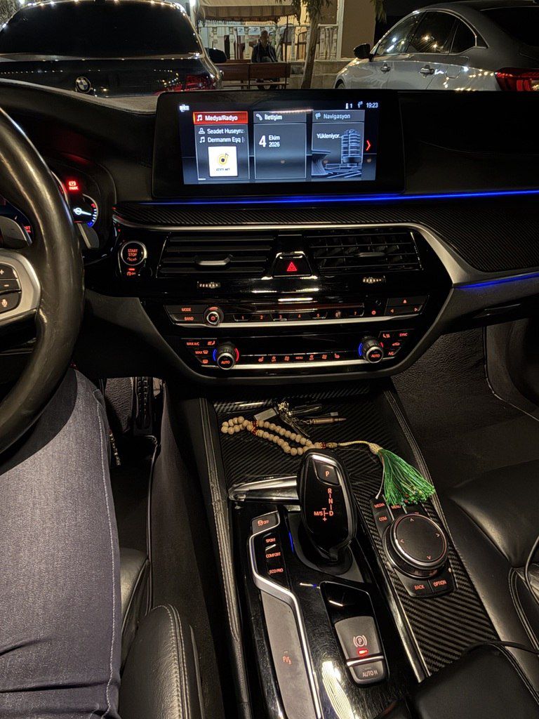 BMW 530, 2.0 L, 2017 il, 147 000 km 20-FJ-889 — Avtomobillər, Yevlax (11)