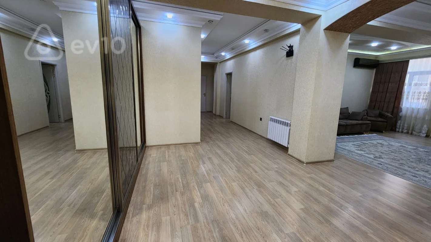 4 otaqlı mənzil, 150 m², Əsəd Əhmədov küçəsi — Mənzil, Bakı (12)