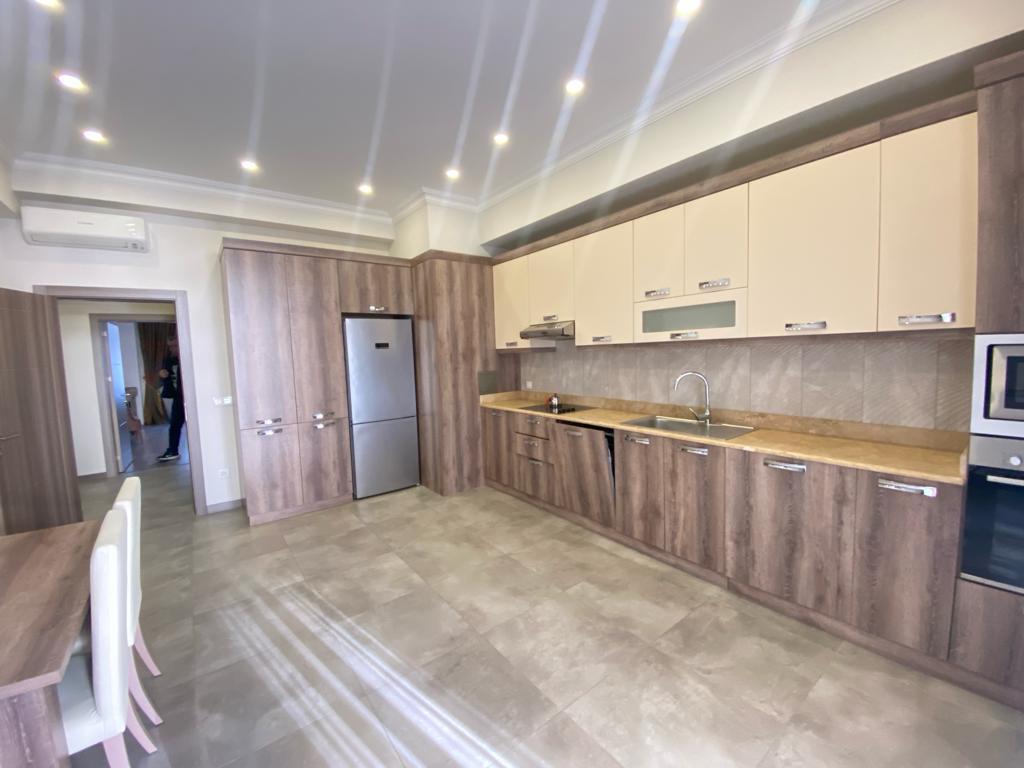 İcarəyə verilir 4 otaqlı yeni tikili 190 m² — Mənzil, Bakı (9)