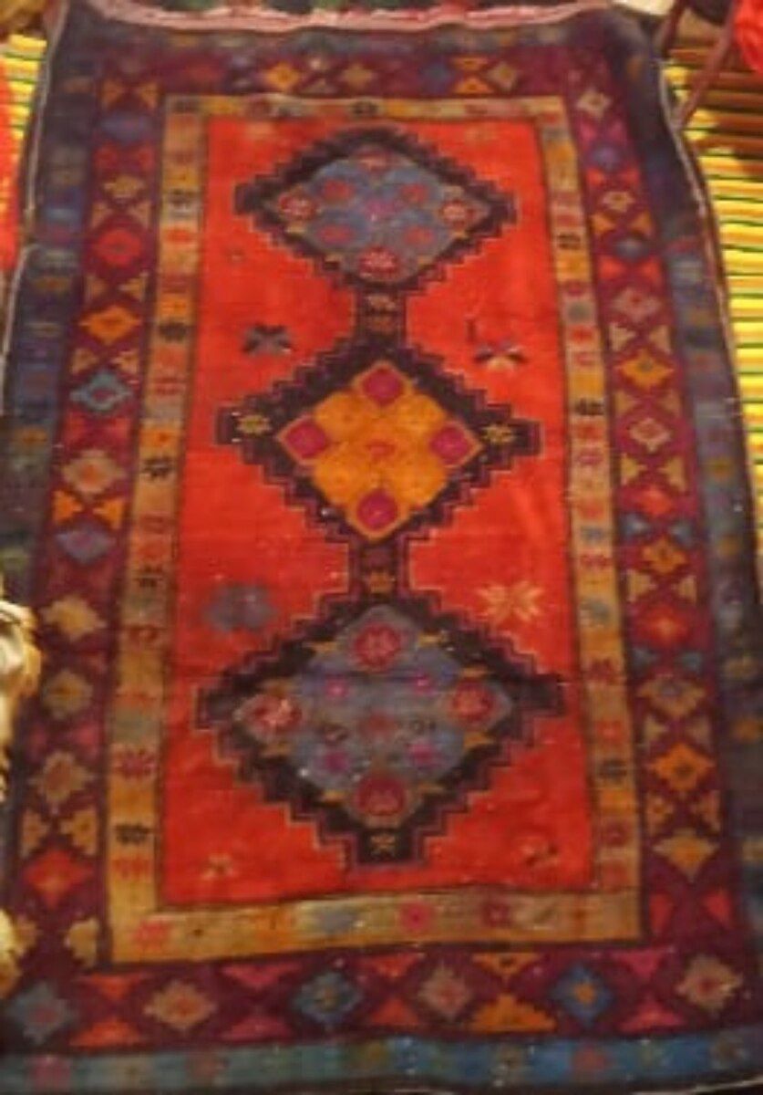 Xalçalar — Xalılar və xalı yolları, Bakı (2)