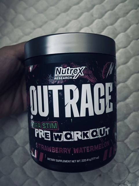 Məhsul: Nutrex Research Outrage Ultra Stim Pre-Workout tozu Ləzzət — Bakı