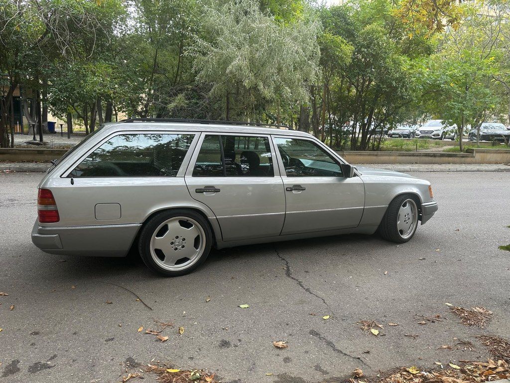 Mercedes E 220, 2.2 L, 1995 il, 270 000 km 10-SH-900 — Avtomobillər, Bakı (5)