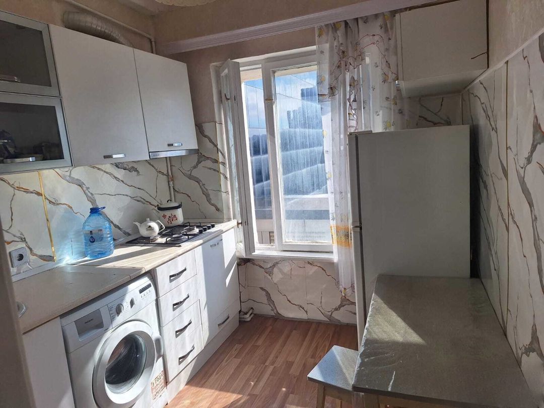 Satılır 2 otaqlı köhnə tikili 50 m² — Mənzil, Bakı (5)