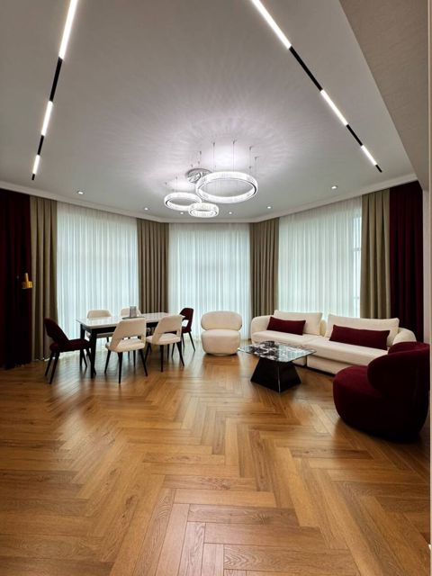 Satılır 3 otaqlı yeni tikili 127 m² — Bakı