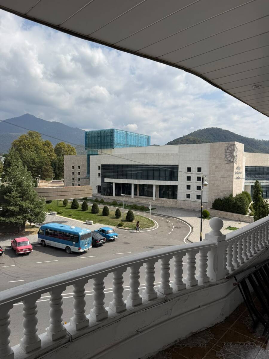 İcarəyə verilir obyekt 525 m² — Əmlak, Qəbələ (5)