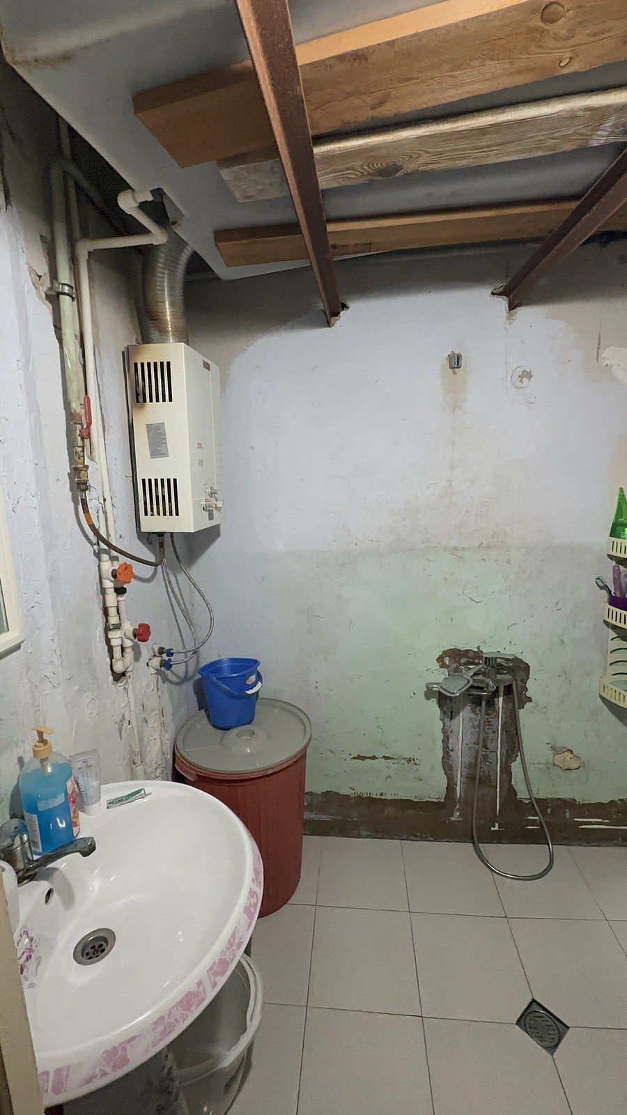 Satılır 3 otaqlı köhnə tikili 66 m² — Mənzil, Bakı (9)