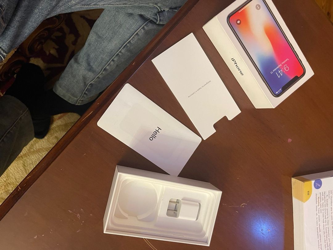 Apple iPhone X Silver 256GB/3GB qutusu — Smartfonlar, Bakı (2)