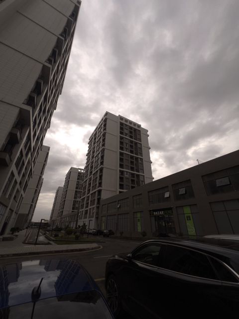 Satılır 3 otaqlı yeni tikili 136 m² — Apartment