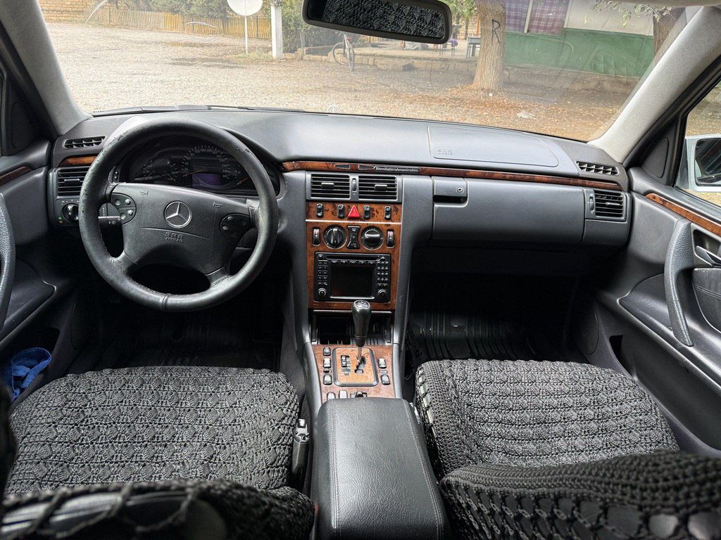 Mercedes E 270, 2.7 L, 2001 il, 488 000 km 10-ON-151 — Avtomobillər, Cəlilabad (3)
