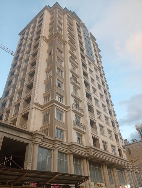 Satılır 2 otaqlı yeni tikili 68 m² — Bakı