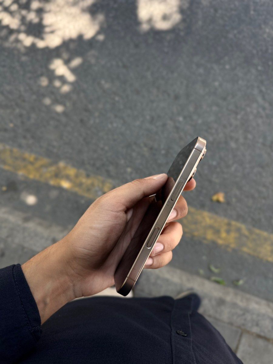 Apple iPhone 16 Pro Desert Titanium 128GB/8GB — Smartfonlar, Bakı (3)