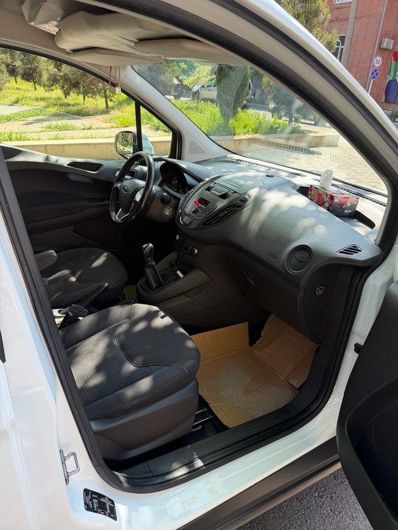 Ford Transit Courier, 1.0 L, 2017 il, 190 000 km 77-QV-504 — Avtomobillər, Gəncə (4)