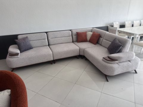 Künc divan — Bakı