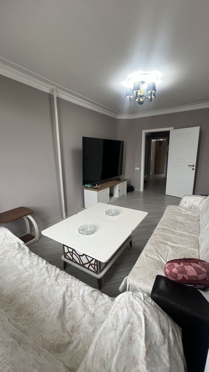 Satılır 4 otaqlı köhnə tikili 100 m² — Mənzil, Bakı (5)