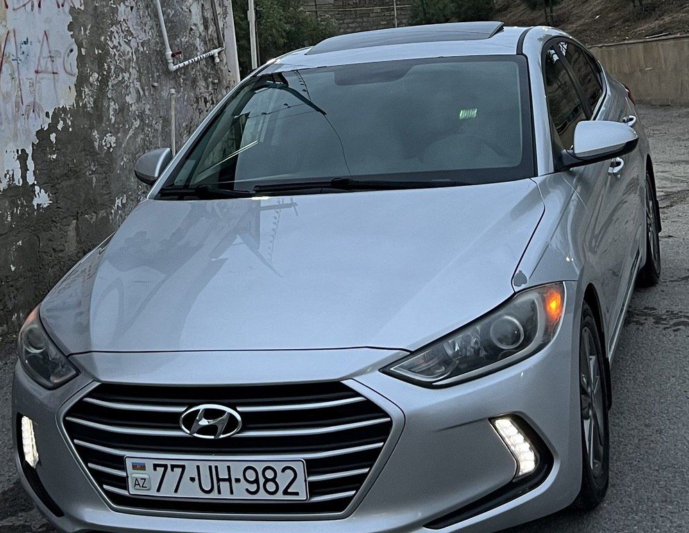 Hyundai Elantra, 2.0 L, 2018 il, 238 183 km 77-UH-982 — Avtomobillər, Bakı (6)