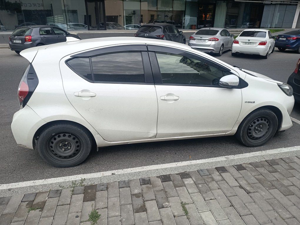 Toyota Aqua, 1.5 L, 0.87 kWh, 2018 il, 192 640 km 77-RZ-807 — Avtomobillər, Bakı (3)