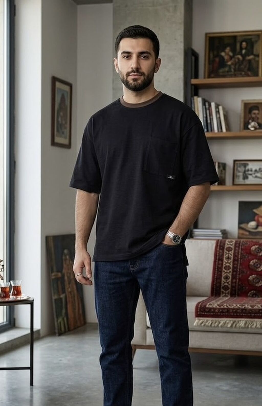 Oversize kişi T‑şörtü – qara - Kəsim: geniş/oversize siluet, enli — Futbolka və polo, Xırdalan (2)