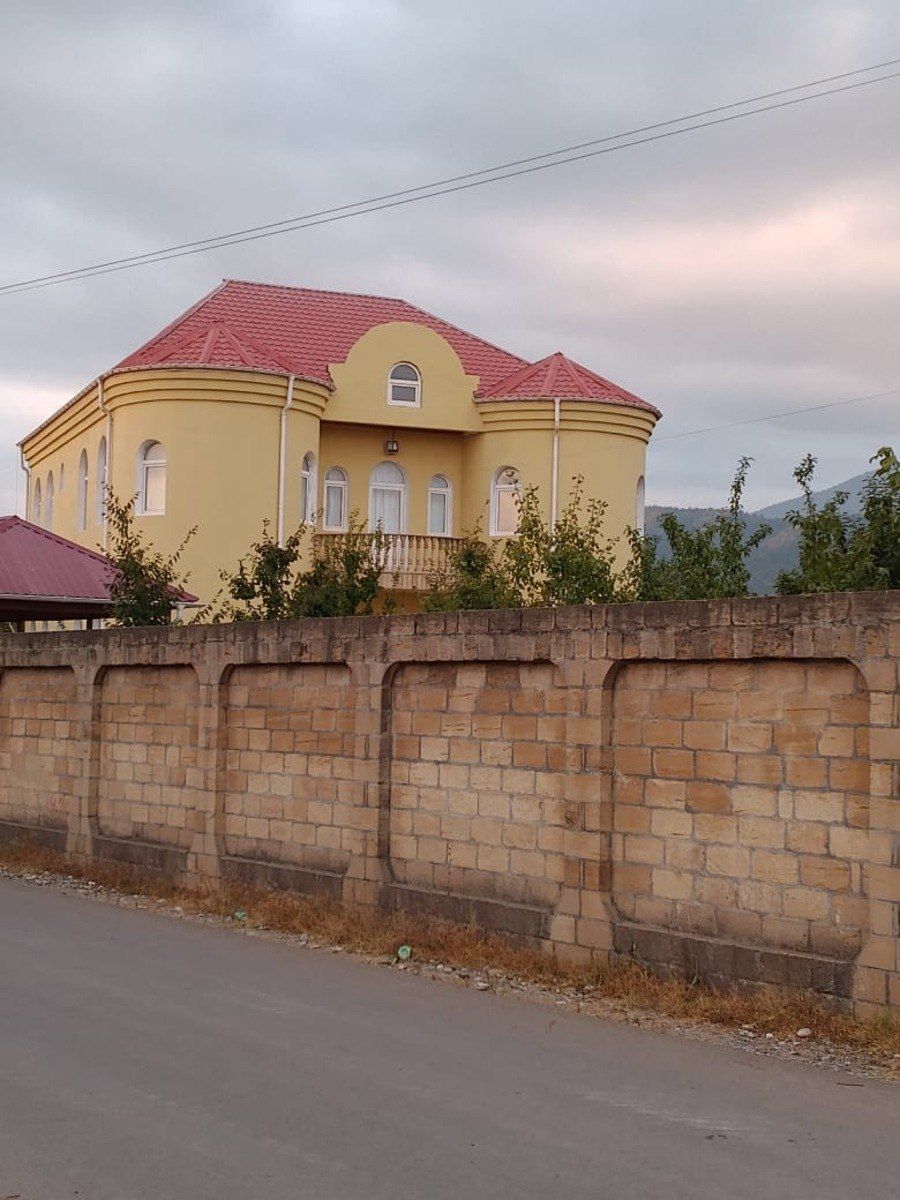 Satılır 12 otaqlı həyət evi/bağ evi 280 m² — Ev, villa, İsmayıllı (2)