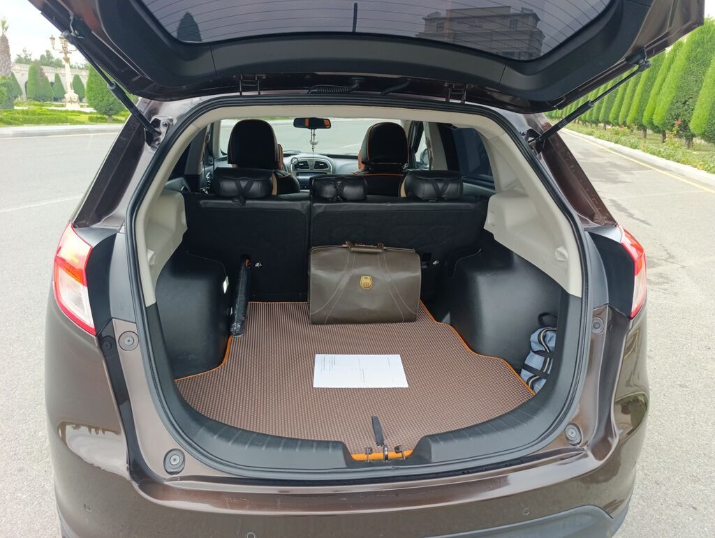 GAC Trumpchi GS5 krossover - Ban növü: SUV/krossover -Qİymət 16.800 99-CO-529 — Avtomobillər, Gəncə (4)