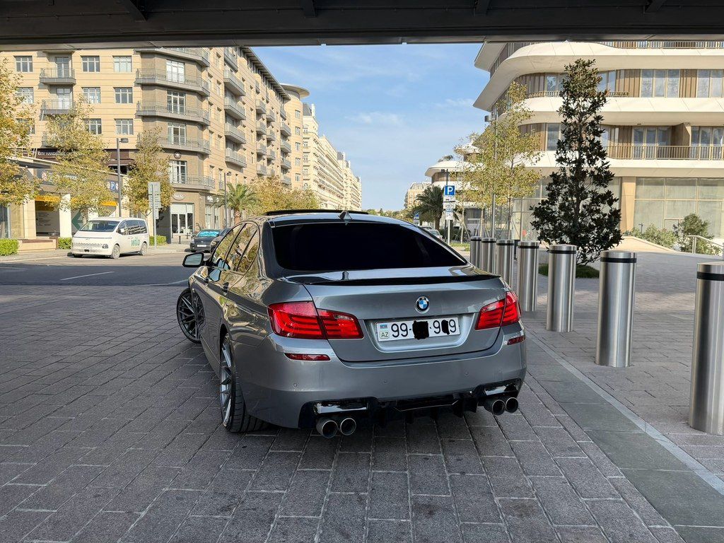 BMW 535, 3.0 L, 2010 il, 309 799 km — Avtomobillər, Bakı (5)