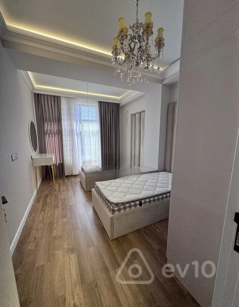 4 otaqlı mənzil, 146 m², Təbriz küç — Mənzil, Bakı (10)