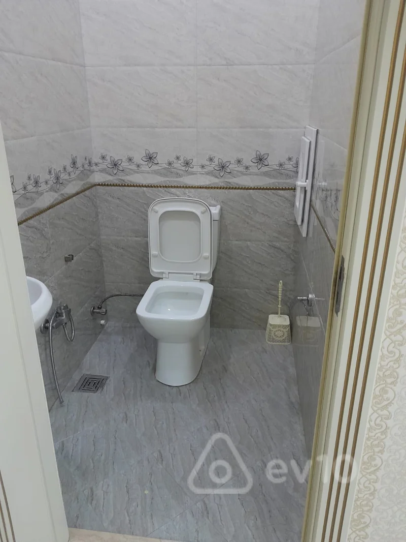3 otaqlı mənzil, 132 m², Əsəd Əhmədov küçəsi — Mənzil, Bakı (7)