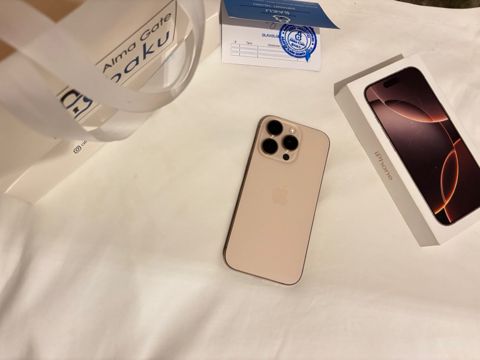Apple iPhone 16 Pro Desert Titanium 128GB/8GB — Bakı