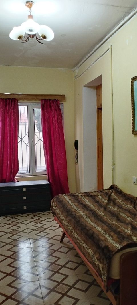 İcarəyə verilir 1 otaqlı həyət evi/bağ evi 25 m² — Дом, вилла