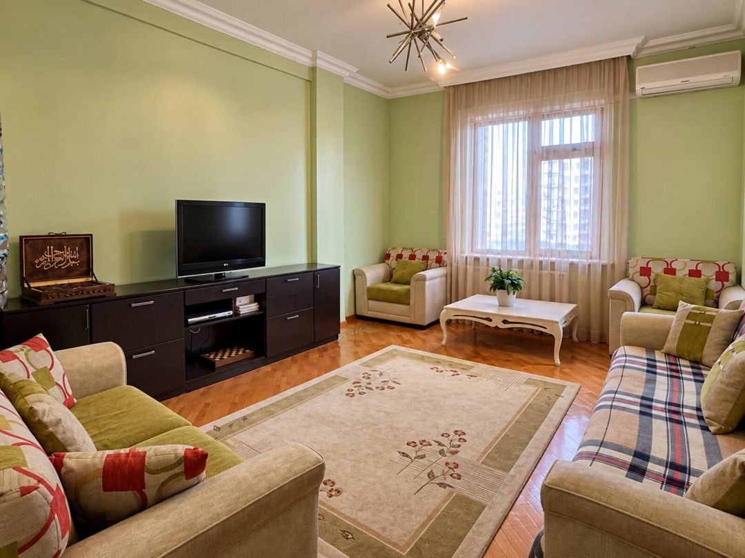 Satılır 4 otaqlı yeni tikili 210 m² — Mənzil, Bakı (4)