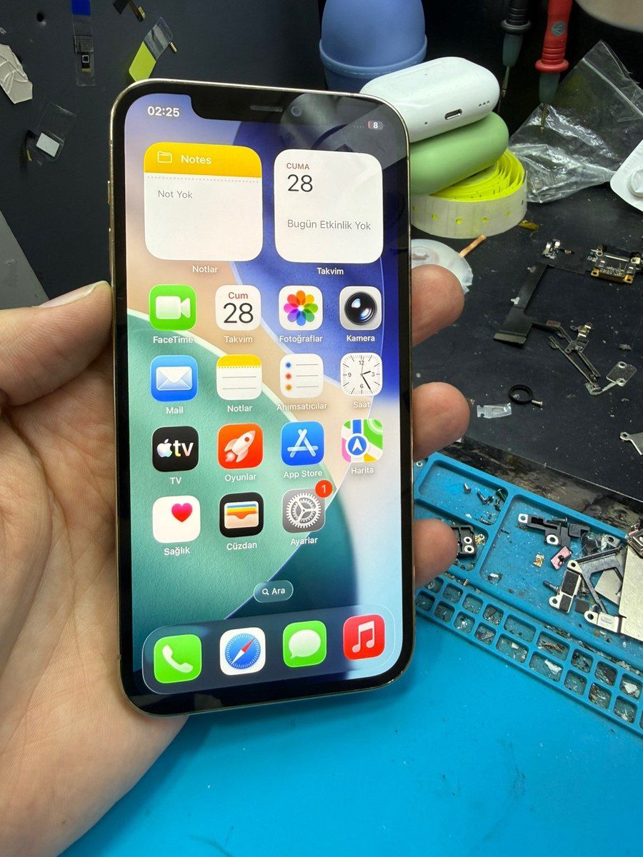Apple iPhone 12 Pro ekranı — Smartfonlar, Bakı (3)